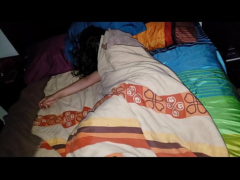 ❤️ Stepson berating sua jovem madrasta enquanto ela dorme. ️❌ Sexo de qualidade em pt-br.pornohdmega.ru ❌️